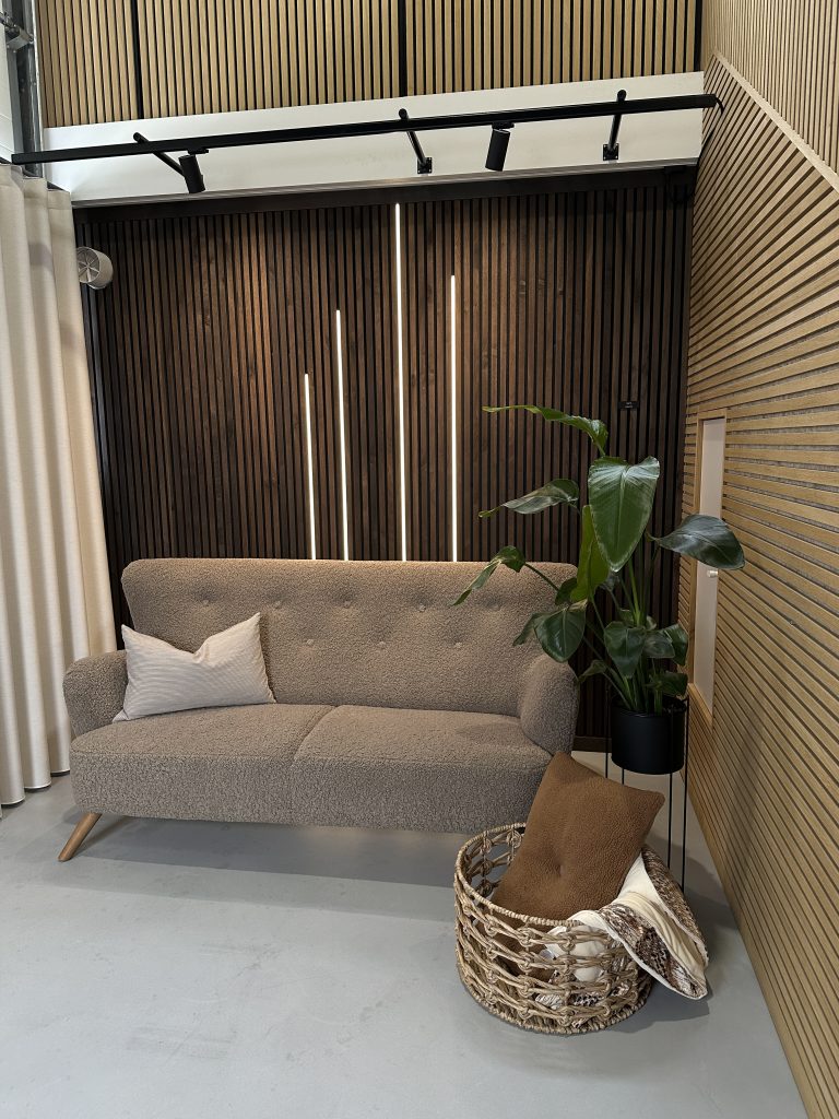 Billede 3 af 5 i LED galleri