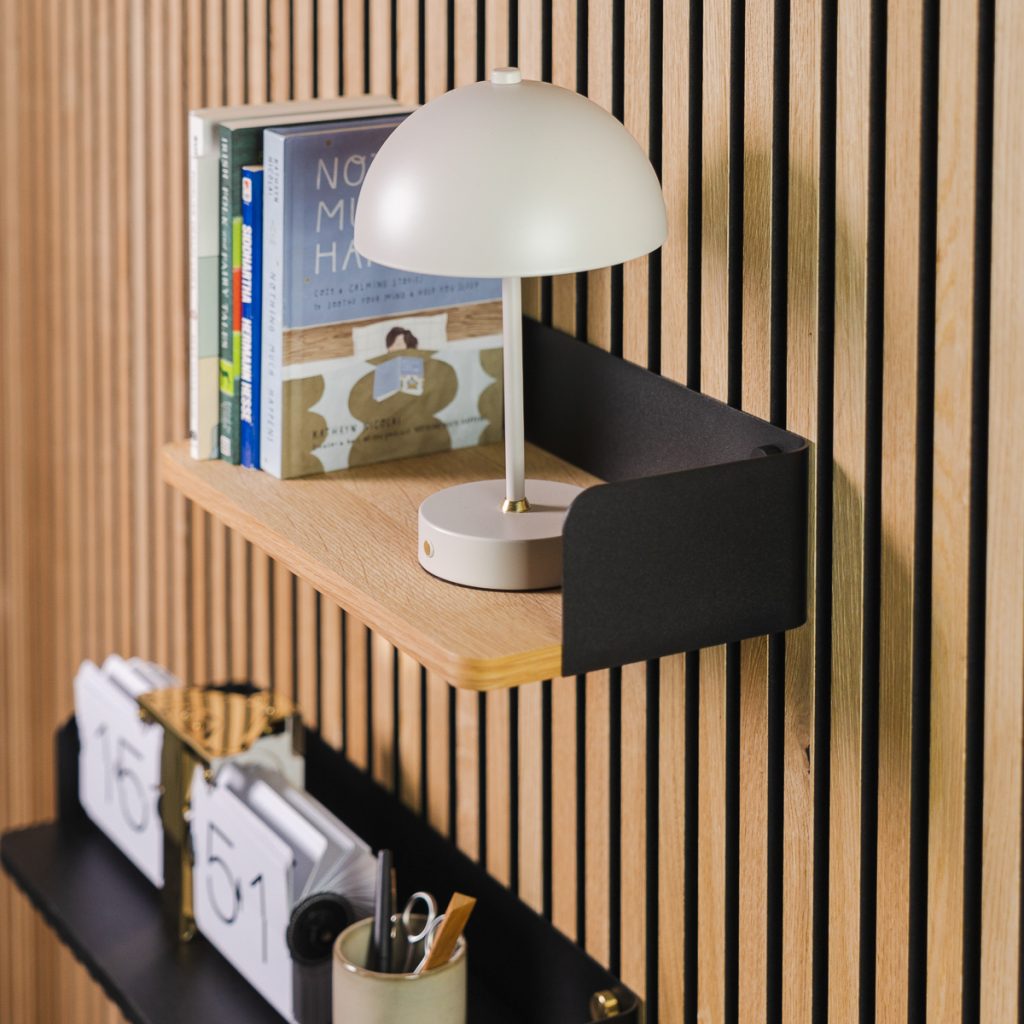 bookshelf_natural oak_4