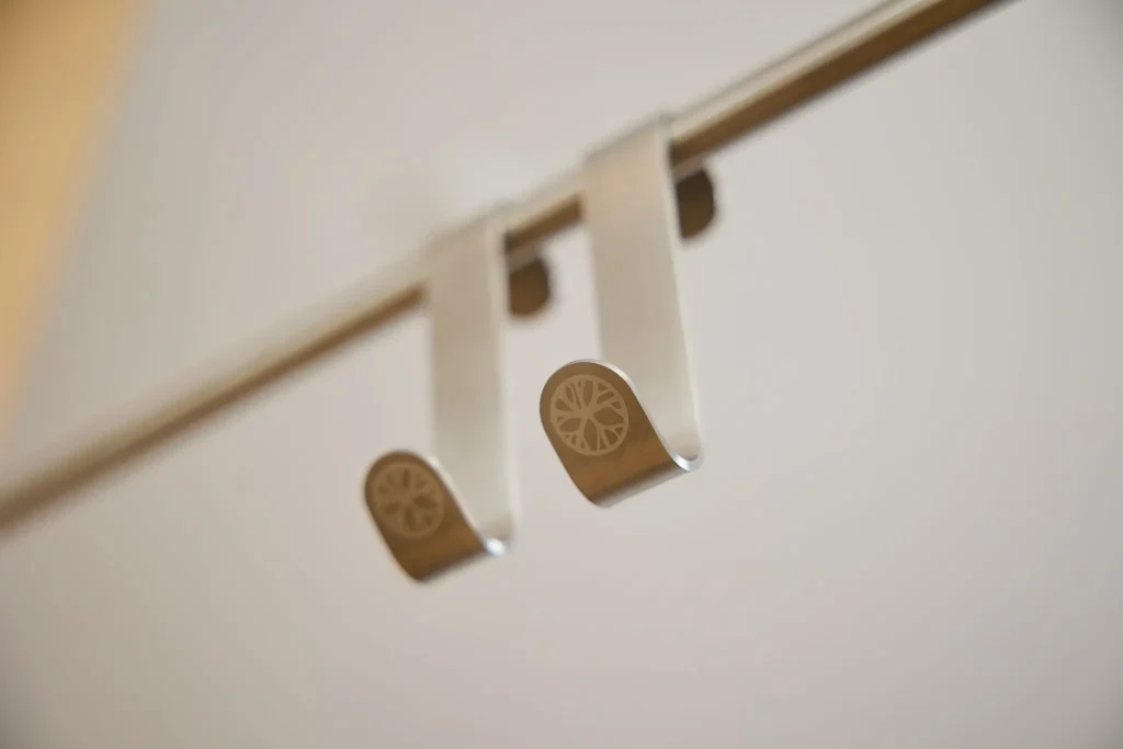 Billede 8 af 9 i Embrace | Alva S-Hook (2 pcs) galleri